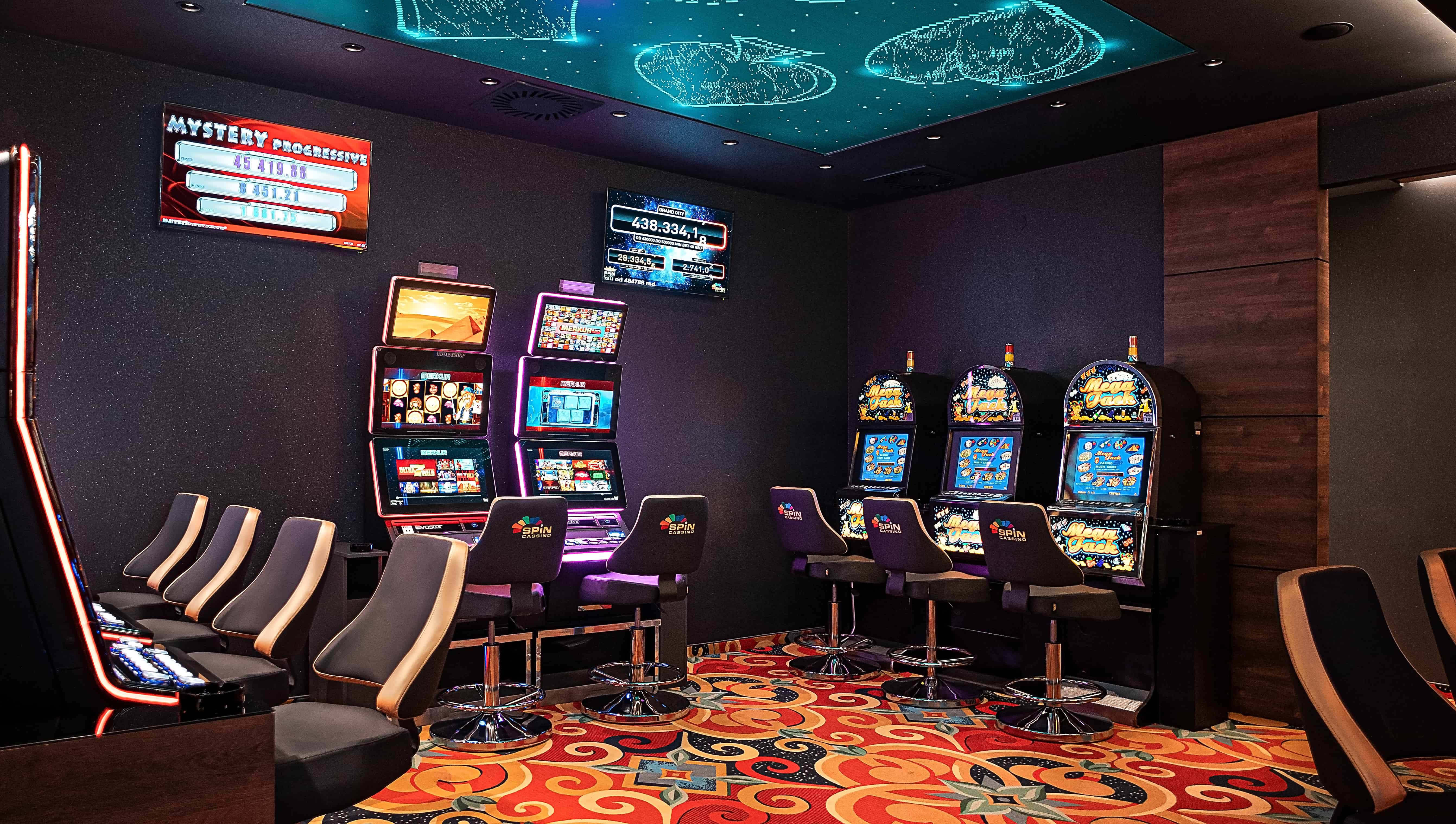 U ovom Spin klubu u ulici DIMITRIJA TUCOVIĆA 5 možete pronaći Gaminator (Novomatic), Premier-Collection (EGT), Mega Jack (Casino Technology) Apex slot aparate.